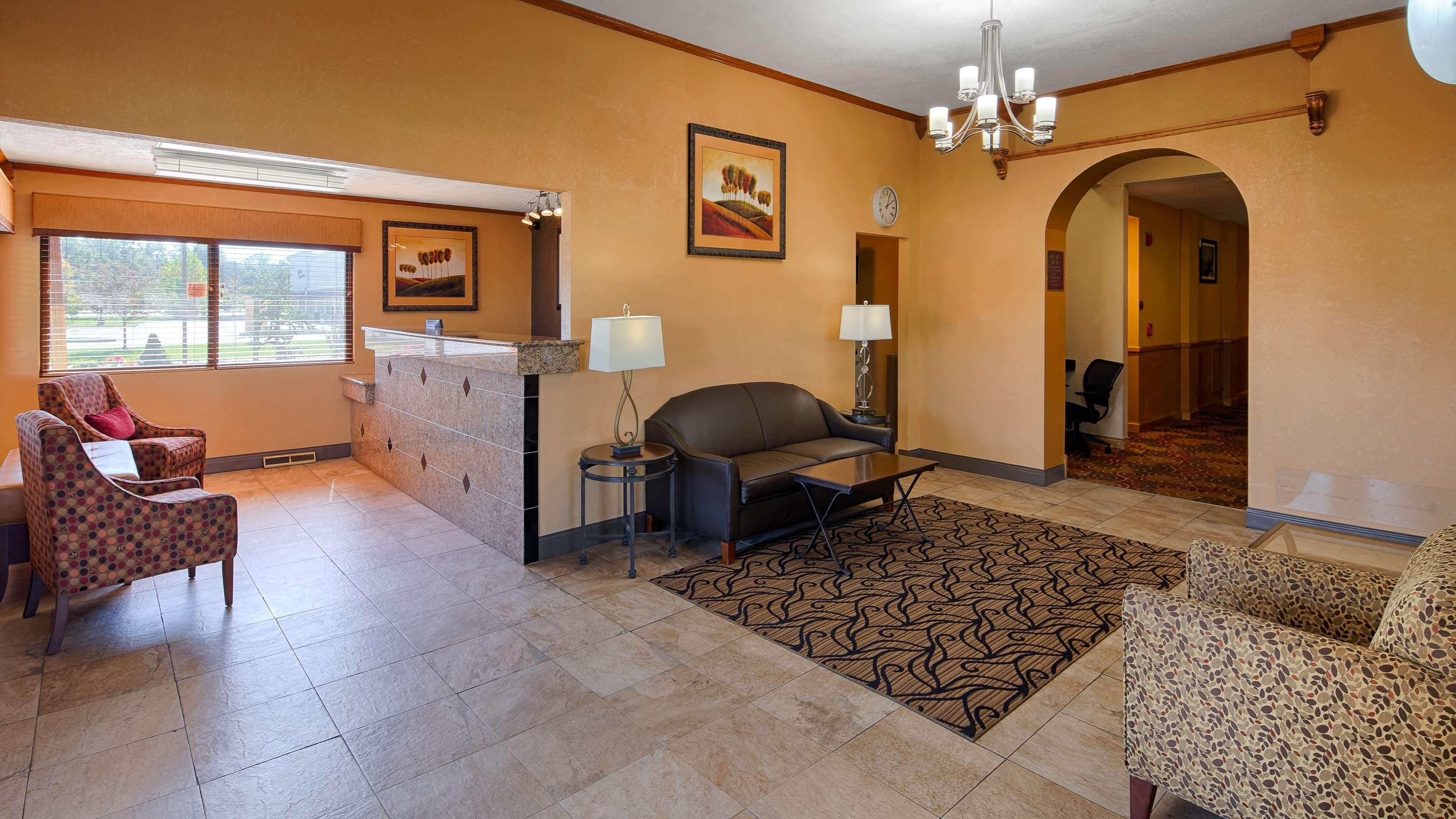 Best Western Martinsville Inn Bagian luar foto