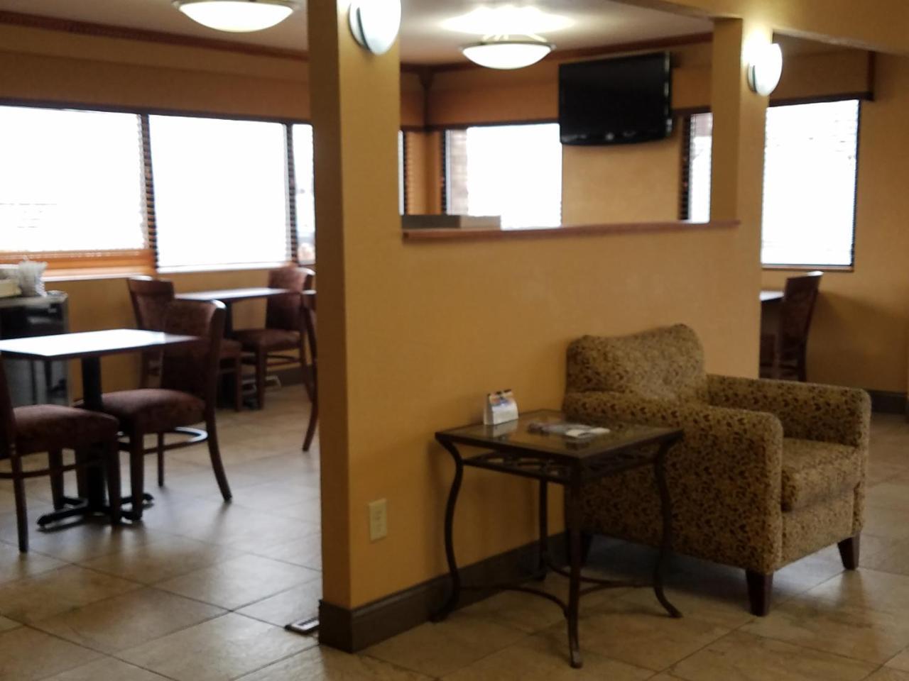 Best Western Martinsville Inn Bagian luar foto